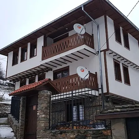 начовата къща, стойките, община смолян *