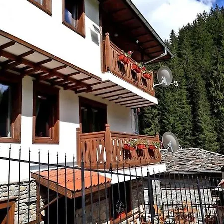 начовата къща, стойките, община смолян Vakantiehuis *