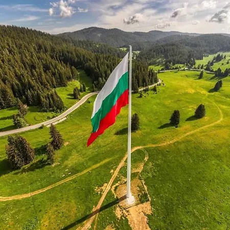 بيت ضيافة начовата къща стойките, пампорово 3*