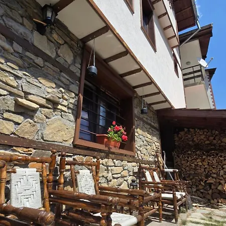 Къща За Гости Начовата Къща Стойките, Пампорово Feriehus