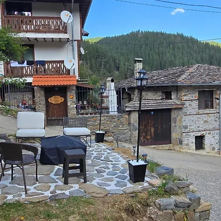 начовата къща стойките, пампорово Guest house